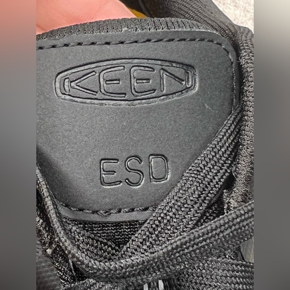 Keen ESD Utility lace up work shoe safety toe women’s sz 40 (9.5) black sneakers - Picture 9 of 10